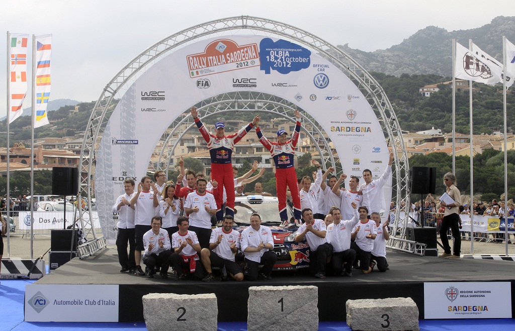 En Sjrj til Hirvonen betyder også han er nummer to i WRC mesterskabet
(Foto: Citroën Danmark A/S)